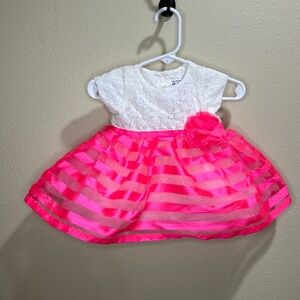 NWT Children’s Place 0-3 months dress
